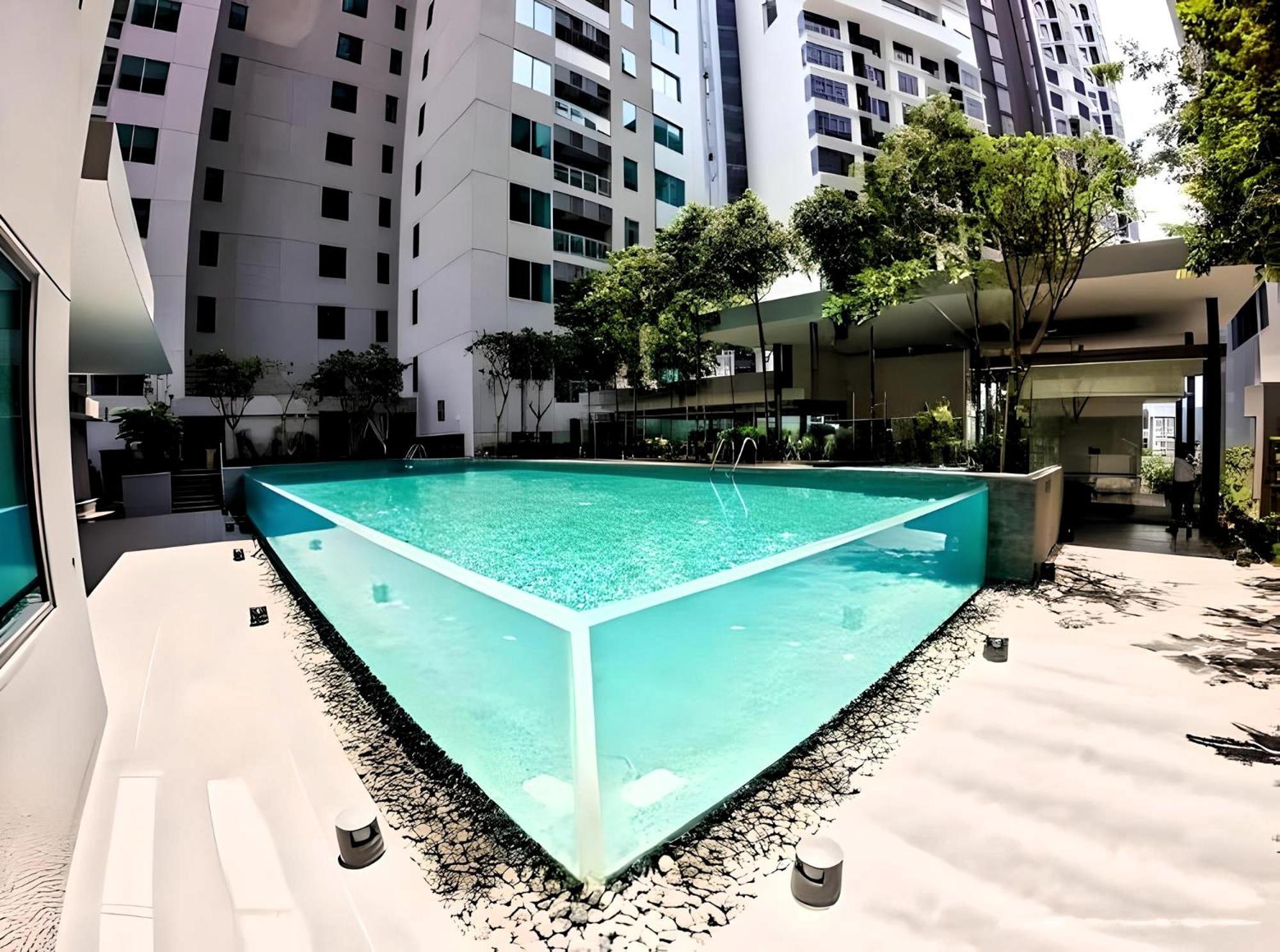 Mercu Summer Klcc Apartment
